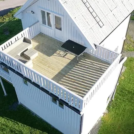 Idyllisk Feriehus I Lofoten Ramberg Exterior photo